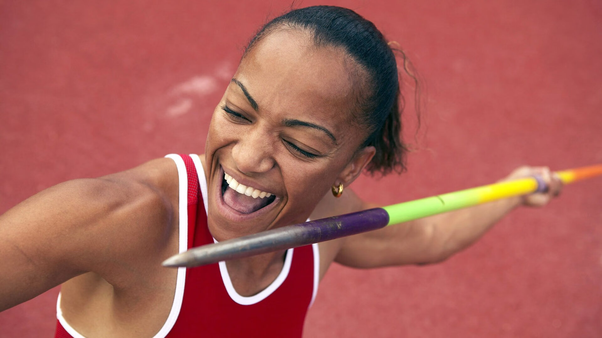 “超速狂飙：直线冲刺瞬间震撼全场”，超级跑车直线加速赛